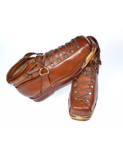 Vintage "KOLUMBUS" Ski Boots