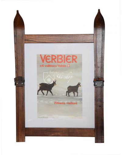 Vintage Ski Poster Frame (Medium)