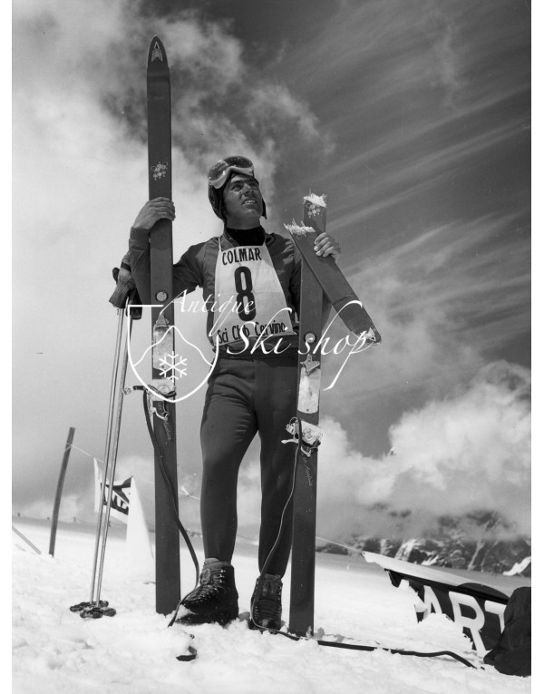 Vintage Ski Photo - Broken Ski Vintage Ski Photo - Broken Ski