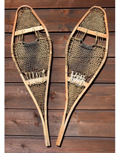 Vintage Canadian Snowshoes / Raquettes a neige Vintage / Vintage Schneeschuhe