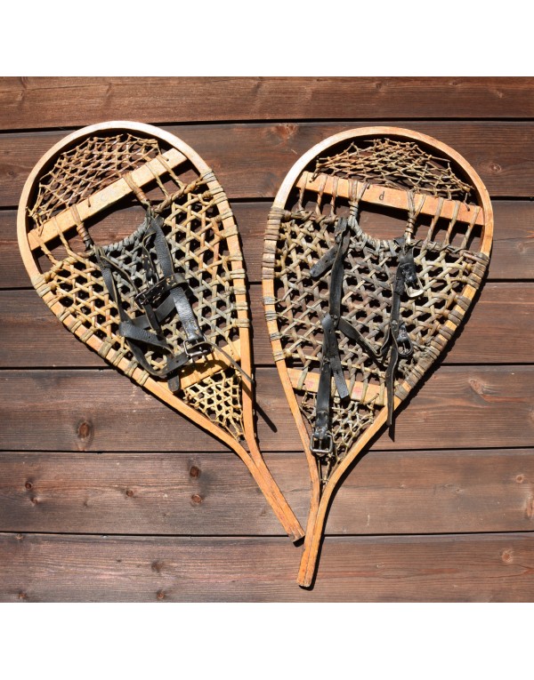 BEAR PAW/HURON Antique Snowshoes BEAR PAW/HURON Antique Snowshoes