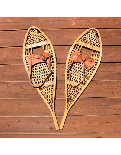 Vintage Canadian Snowshoes / Raquettes a neige Vintage / Vintage Schneeschuhe