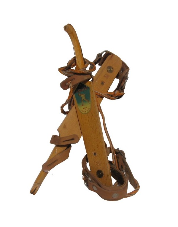 Antique skates "IISNOCHT" Antique skates "IISNOCHT"