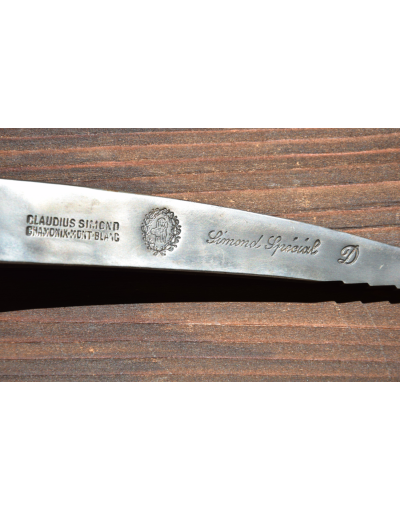 Vintage "CLAUDIUS SIMOND "CHAMONIX-MONT-BLANC Ice Axe