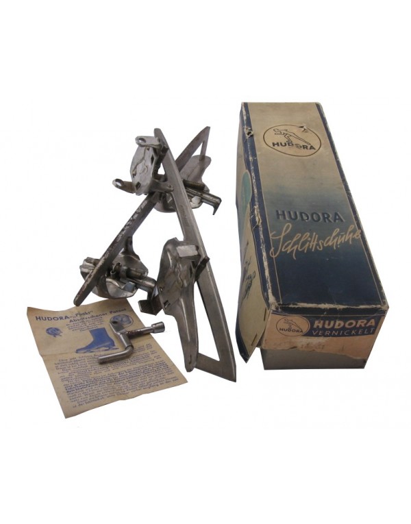 Antique "Hudora" skates
