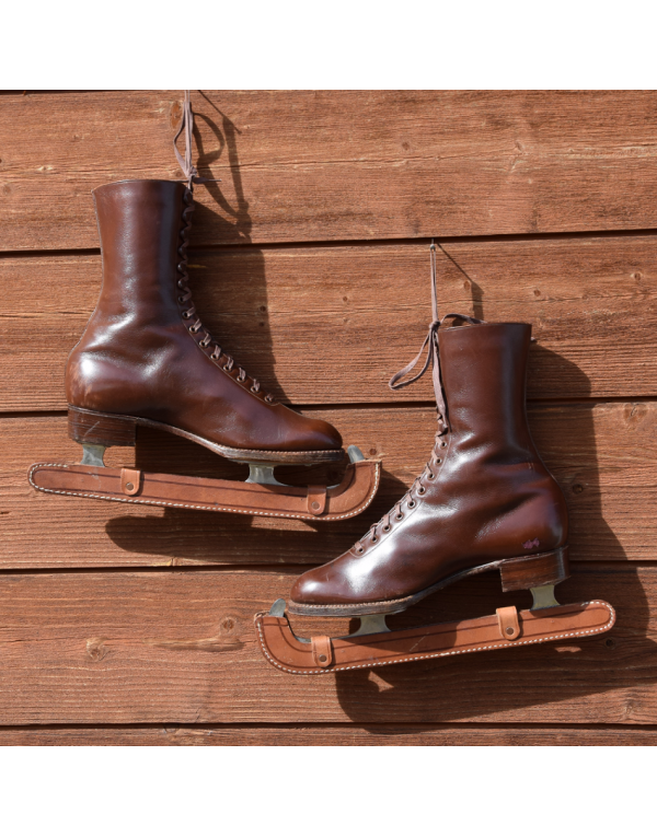 ANTIQUE 1930'S - 40'S WOMAN'S BALLY ICE SKATES ANTIQUE 1930'S - 40'S WOMAN'S BALLY ICE SKATES