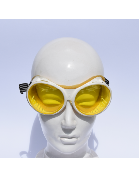 VINTAGE "TATRAN"  SKI GOGGLES by OKULA