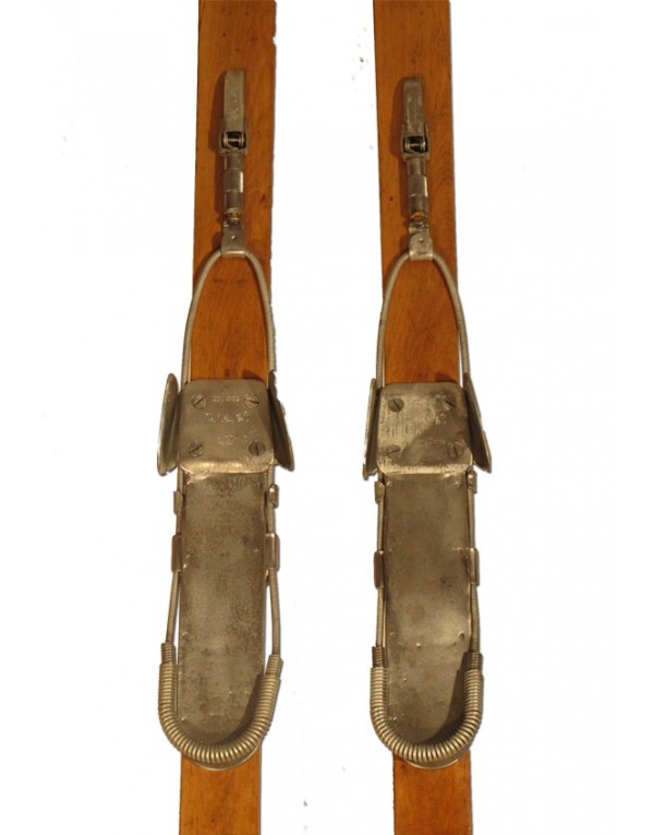 Antique Skis "Harvey Dodds" Antique Skis "Harvey Dodds"