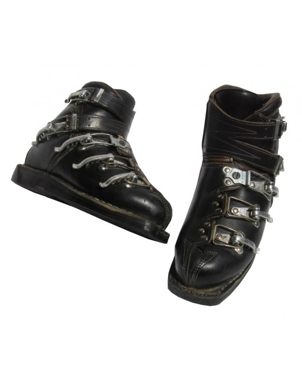 "HENKE" Ski Boots "HENKE" Ski Boots