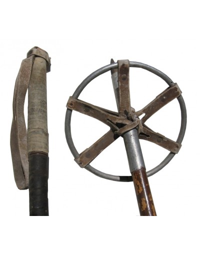 Antique ski poles