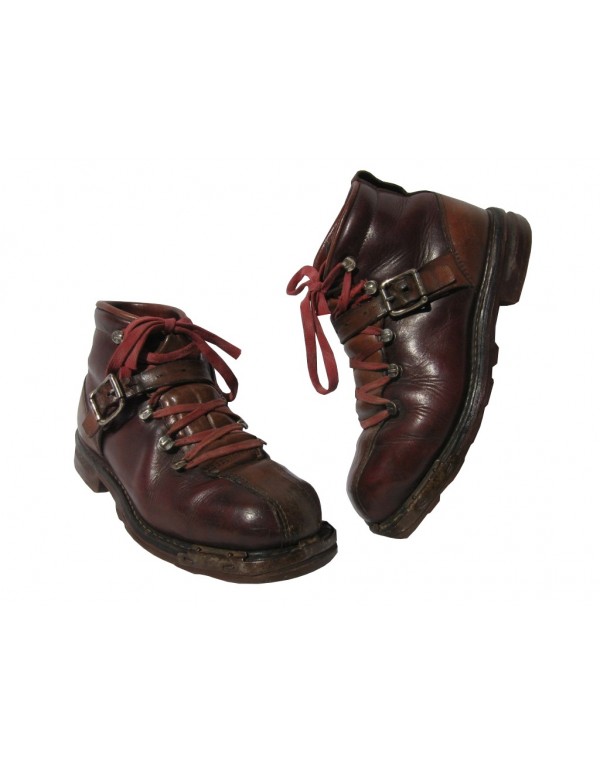 "SLALOM" Ski Boots "SLALOM" Ski Boots