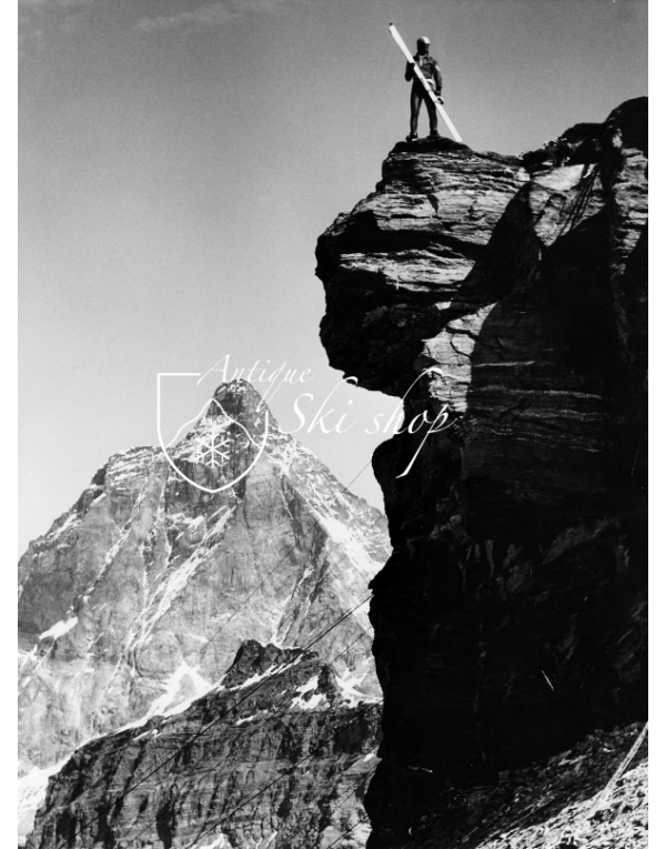 Vintage Ski Photo - Yuichiro Miura On Peak in Cervinia Vintage Ski Photo - Yuichiro Miura On Peak in Cervinia