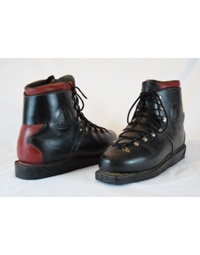 Antique Ski Boots